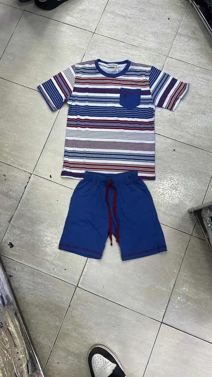 Ensemble t-shirt rayé + short homme — marine